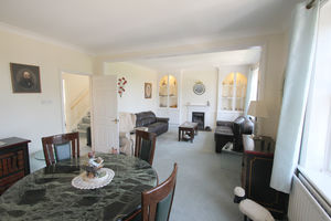 Sitting/dining room- click for photo gallery